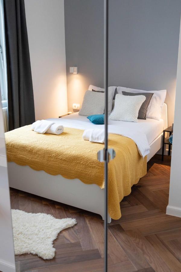 Modern And Design Apartment Near The Main Square Zagreb Ngoại thất bức ảnh